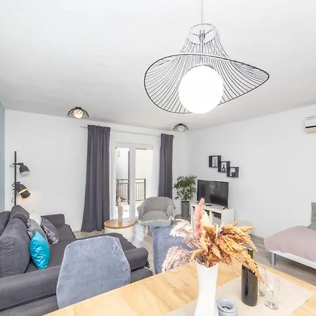 Apartment Ferdo *