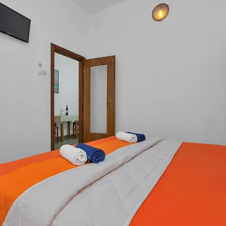 Apartment Ferdo *