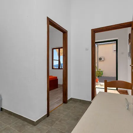 Apartment Ferdo Zivogosce